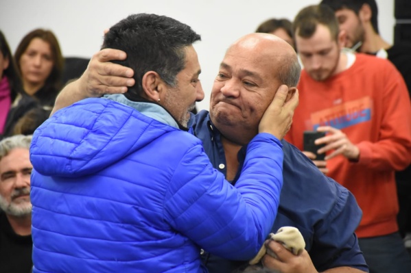 Lo asesinaron en 1977 en La Plata, militaba en Tolosa y lograron identificarlo: "Ahora podremos llevarle una flor"
