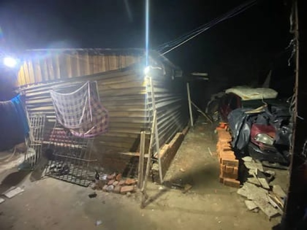 Jugaban a la ruleta rusa y un hombre recibió un tiro en la sien en La Plata: el revólver desapareció