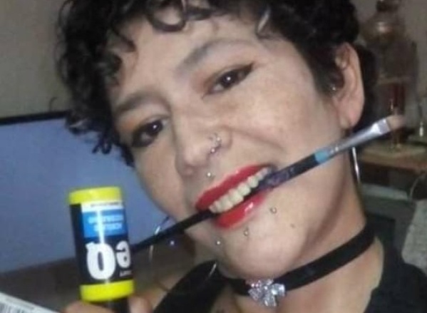 A los 7 años dibujaba como los Dioses, sus papás murieron en un yate, dejó el lápiz y hoy deslumbra a La Plata: "Es terapia"