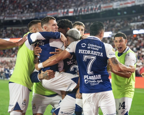 Un problema sin solución: El plantel de Gimnasia canceló una nueva práctica y crece la tensión por diferencia de criterios