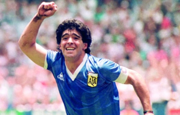 La camiseta de Maradona que usó en México 86' volverá a manos argentinas