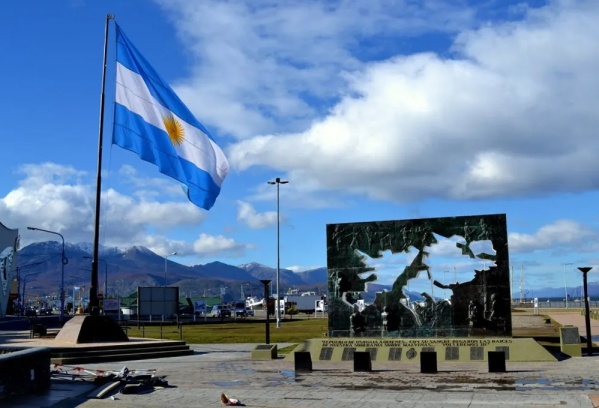 La OEA aprobó por aclamación el apoyo a Argentina en el reclamo por las Islas Malvinas