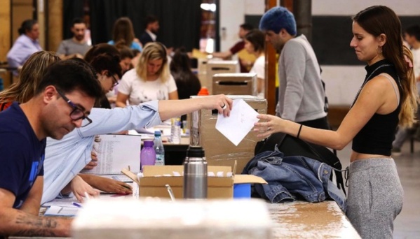 Elecciones en la UNLP: Franja Morada retuvo la mayoría de los centros y el peronismo avanzó en facultades clave