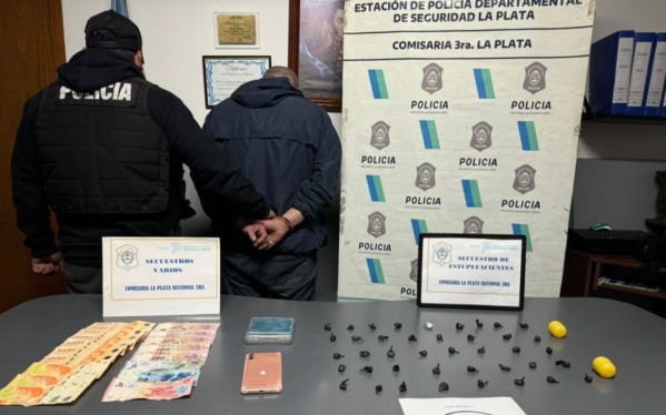 Detuvieron en La Plata a un hombre por tenencia ilegal de estupefacientes