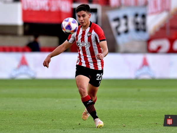 ¿Qué futbolista de Estudiantes recibió un llamado que le hizo modificar su futuro?