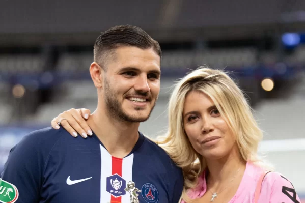 Wanda Nara compartió su cambio de look y piropeó a Mauro Icardi: "La sonrisa más linda que jamás vi"