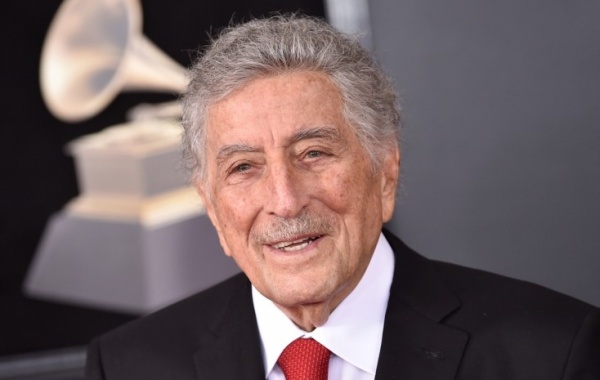 Falleció el reconocido cantante estadounidense "Tony Bennett" a los 96 años