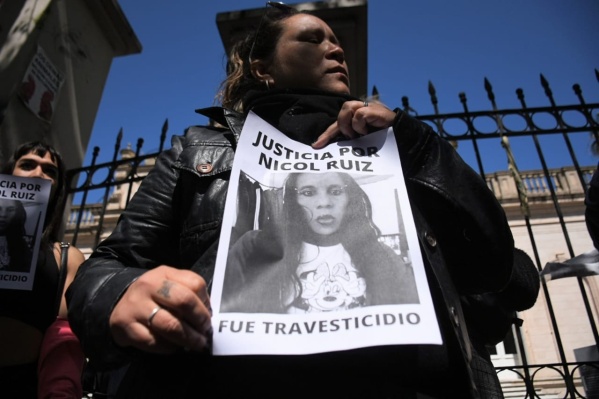 “Nicol le tenía miedo pero murió como una guerrera”: emotivo pedido de justicia por la mujer trans asesinada en Los Hornos