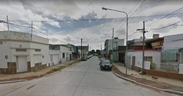 Tras una discusión de pareja, ella terminó con una herida en la mano y el con un corte en el cuello