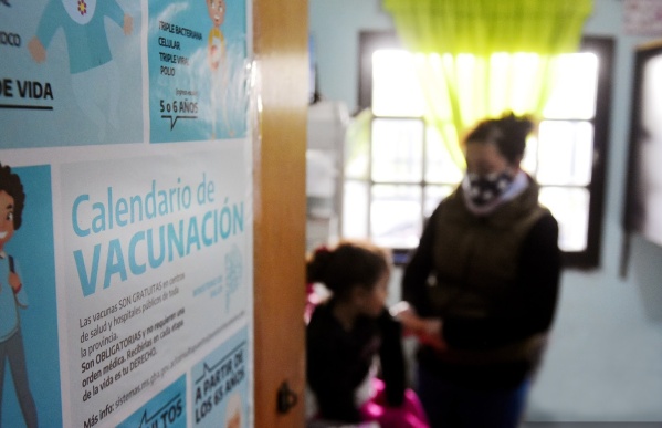 Prevención para el inicio del ciclo lectivo 2023: el municipio platense informó el listado de vacunas para los chicos