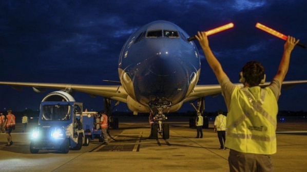 Un avión aterrizó de emergencia en Comodoro Rivadavia por una amenaza de bomba