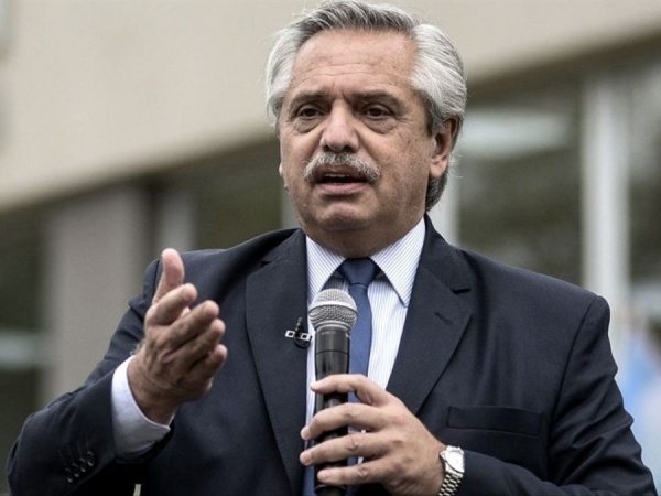 Alberto Fernández pidió por la unidad y no dejarse ganar por "los agoreros que siembran el desánimo"