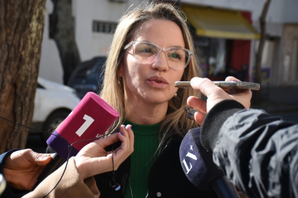 Carolina Píparo: “Es muy importante que hoy participemos, es el día de la democracia”