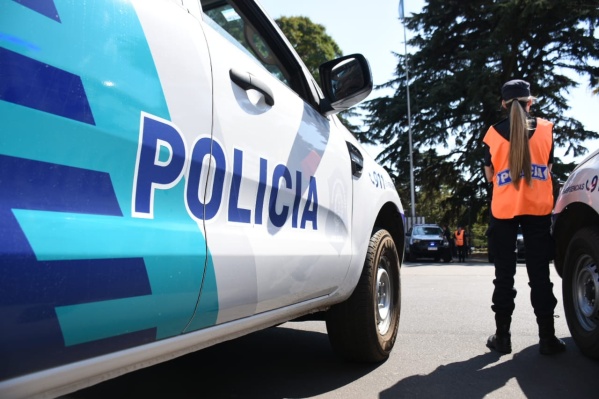 Hallaron muerto a un hombre tras varios días sin saber de él: lo encontraron en su departamento en La Plata