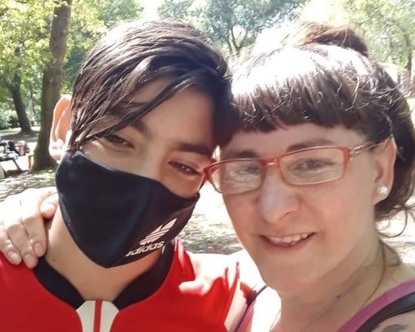 Una mamá platense se quedó sin trabajo y ahora “explota” organizando viajes a Chascomús: "Saqué adelante a mi familia"