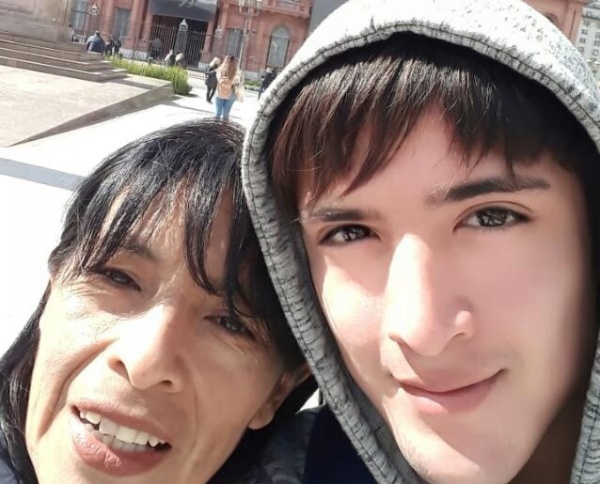 La garra y pasi&oacute;n de Lautaro, un platense con S&iacute;ndrome de Tourette: "Va al psic&oacute;logo, psiquiatra, neur&oacute;logo y fonoaudi&oacute;logo"