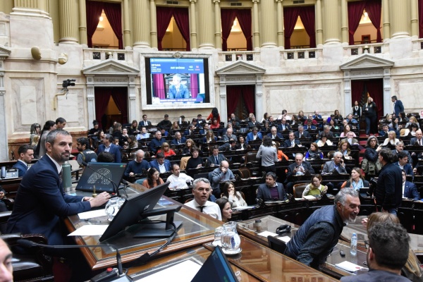Ratificaron que volverán a la carga con Ganancias, Bienes Personales y privatizaciones en Diputados