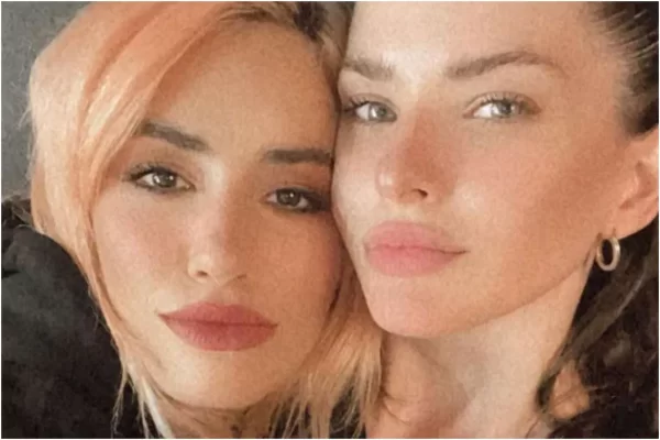 China Suárez estuvo presente en el show de Lali Espósito en Uruguay y terminaron a los besos en el escenario