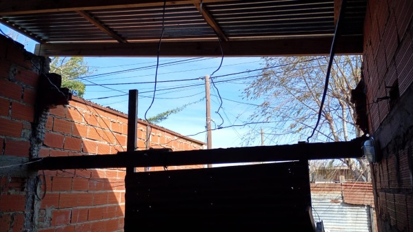 Un vecino de Berisso pide ayuda urgente ante el abandono municipal