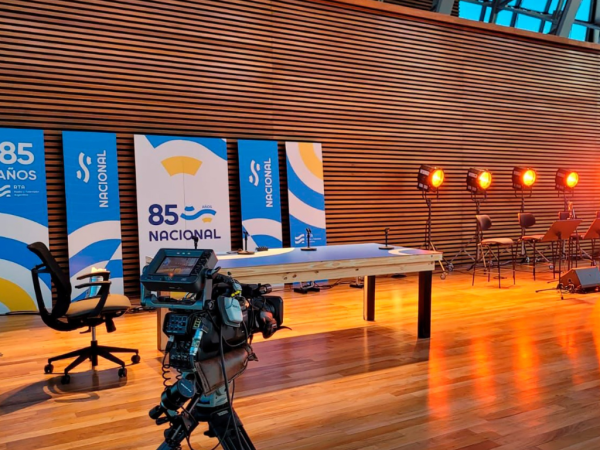 Trabajadores de Radio Nacional desmintieron tajantemente los sueldos informados por la periodista Guadalupe Vázquez