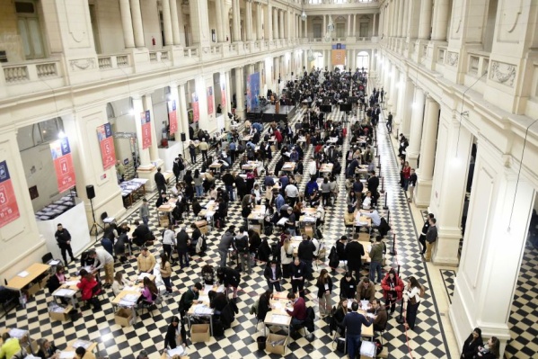 Inició el escrutinio definitivo de los comicios del domingo e impactará en las bancas de la Legislatura bonaerense