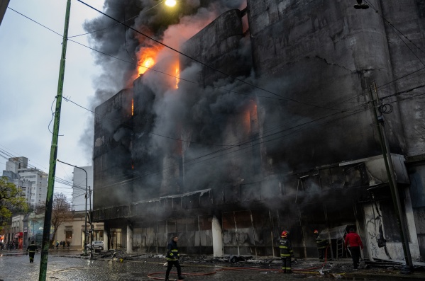 Se confirmó que el depósito que se incendió estaba clausurado