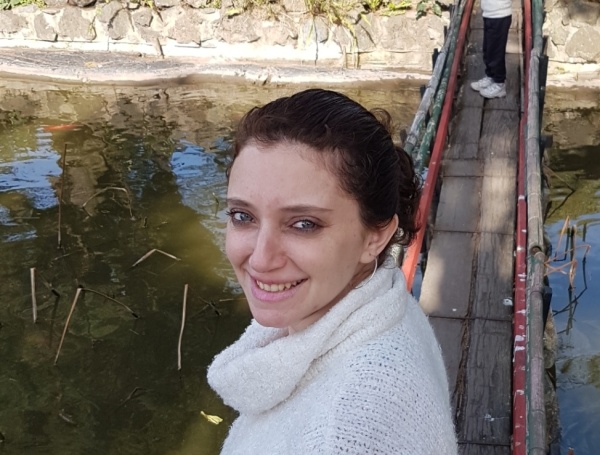 "La vieron por última vez en la escuela NEA; no sabemos si la engañaron": búsqueda desesperada de una platense y sus pequeños