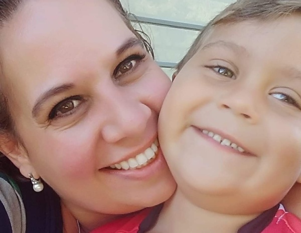 Una mamá platense cuenta la durísima experiencia de pasar las Fiestas con su hijo autista: "Nos encerramos en el baño"