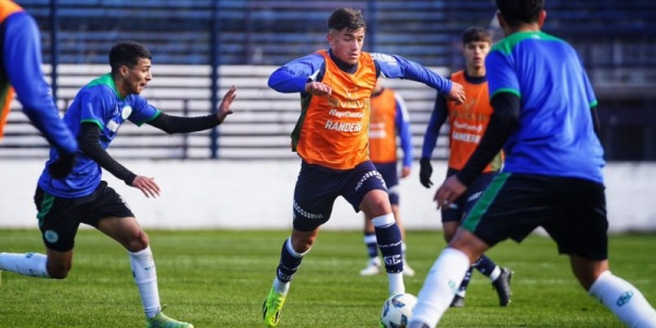 El equipo alternativo del Lobo goleó a Camioneros