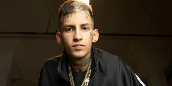 En Mar del Plata el clima está "fresco" y L-Gante lo sabe