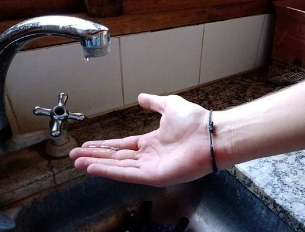 En 7 y 62 reclamaron que ya llevan prácticamente dos meses sin agua