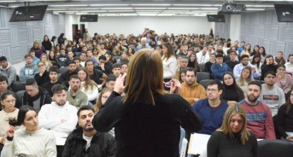 La Provincia de Buenos Aires incorporó 194 pediatras y cubrió el 90% de los cupos de residencia