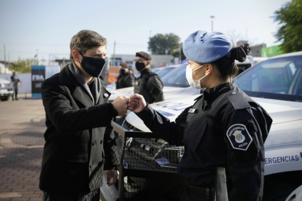 Axel Kicillof anunció un aumento salarial para los efectivos de la policía bonaerense