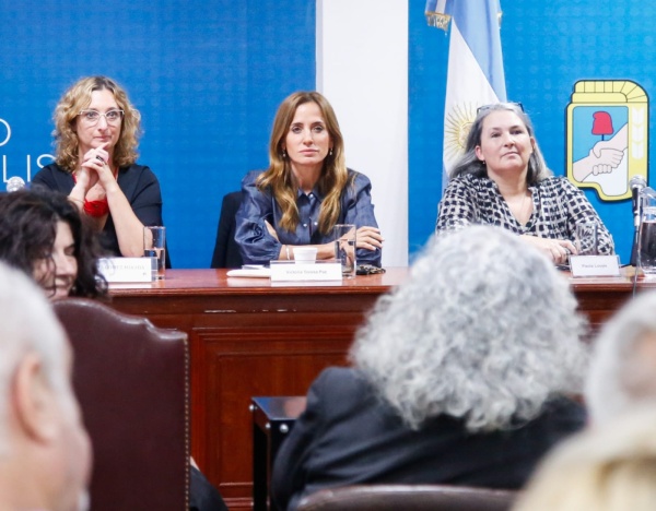 Victoria Tolosa Paz apoyó el proyecto de Guzmán