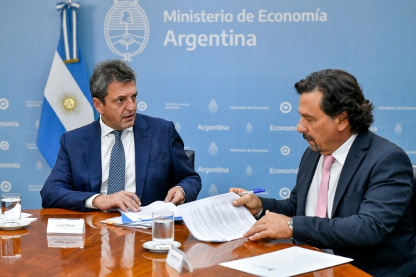 El Gobernador Gustavo Sáenz aseguró que "a mí y a los salteños nos conviene que Sergio Massa sea el próximo presidente"