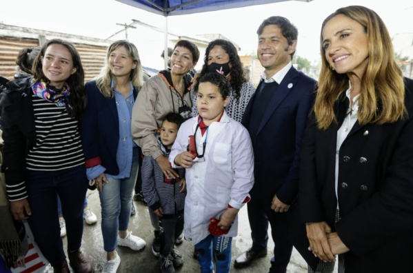 Kicillof y Tolosa Paz recorrieron obras en Quilmes: "Estamos brindándoles nuevas oportunidades a los vecinos y vecinas"