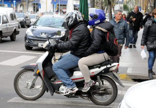 A partir de este lunes será obligatorio el alta de seguro para patentar motos Okm