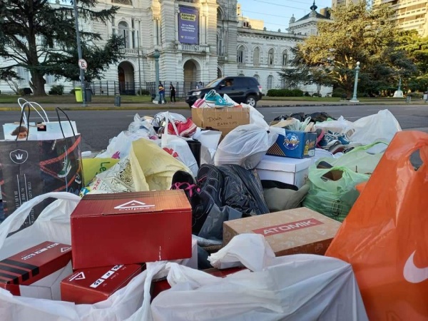 Alerta por pedidos truchos de donaciones: La Plata Solidaria aclaró que no fueron invitados a la Expo Feria del Voluntariado