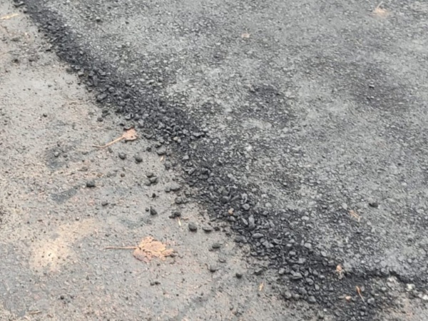 En Avenida 7 y esquina 77 los vecinos reclaman arreglo del asfalto