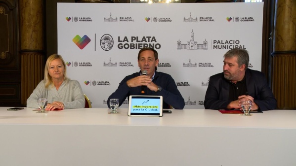 Garro anunci&oacute; la implementaci&oacute;n de "permisos de obra express" para potenciar las inversiones en La Plata