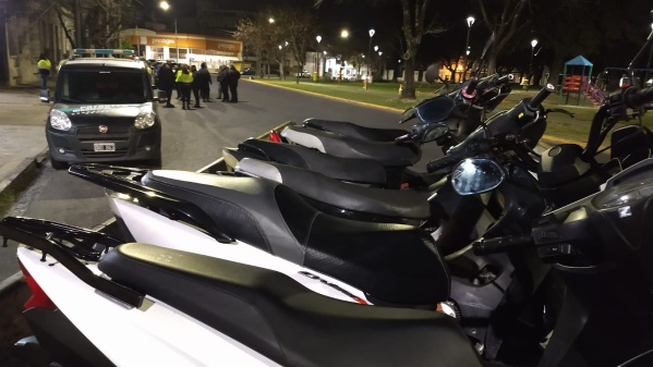 M&aacute;s de 30 veh&iacute;culos fueron demorados este fin de semana tras los operativos viales en La Plata