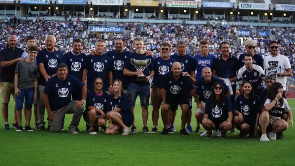 Recibió la máxima distinción dentro del fútbol y se acordó de Gimnasia: "Me llenó de valores..."