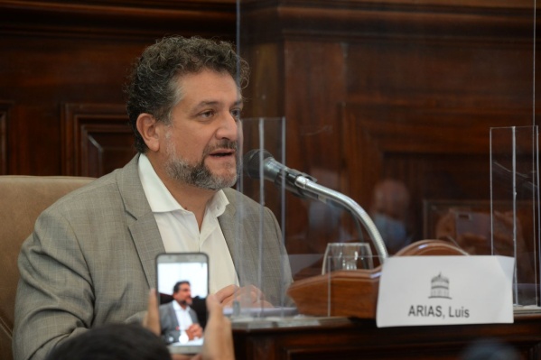 Luis Arias: “Si el intendente no tiene nada que ocultar podría venir perfectamente a dar sus explicaciones”