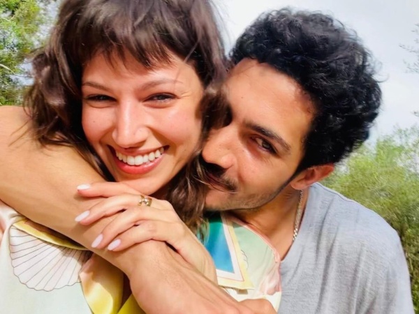 Úrsula Corberó y el Chino Darín confirmaron que serán padres con una foto que emocionó a todos