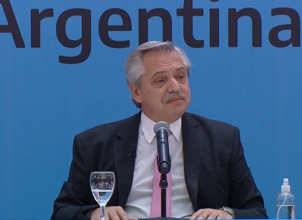 Alberto Fernández presentó la ampliación de las becas Progresar: "La educación nunca es un gasto"