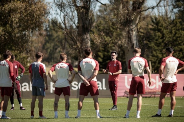 No toca nada: ¿Qué decisión tomó Domínguez respecto a la copa y cuál es el el equipo que tiene en mente?
