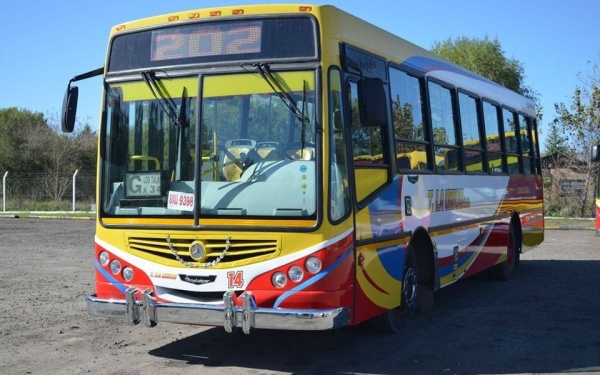 Perdi&oacute; las cosas de la facultad en el micro a La Plata y ahora pide ayuda para recuperar todo
