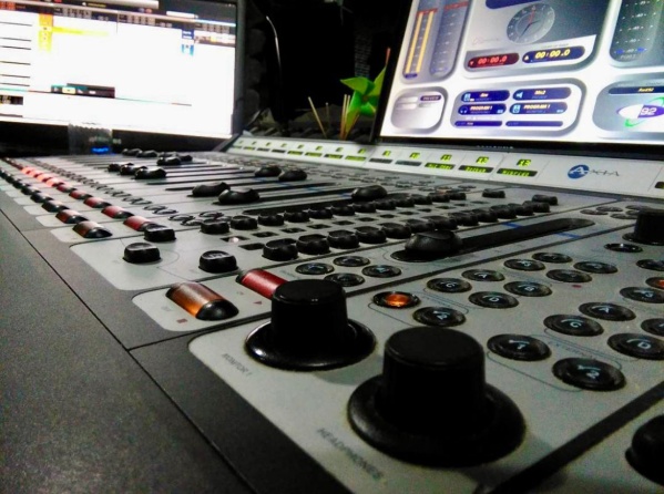 Entre las radios FM y cadenas provinciales más escuchadas de Argentina hay dos de La Plata