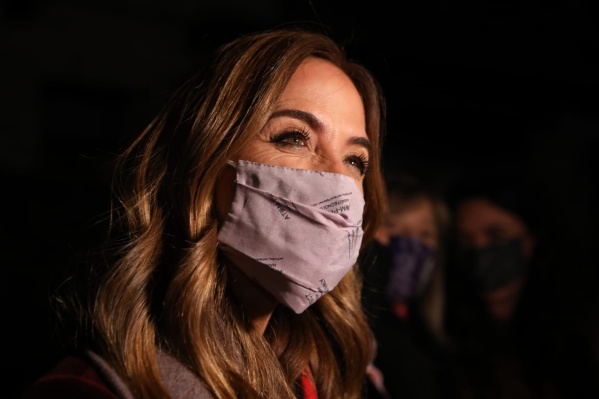 Tolosa Paz felicit&oacute; a Espert por aceptar debatir y pidi&oacute; a la oposici&oacute;n "no tirar un bid&oacute;n de nafta"