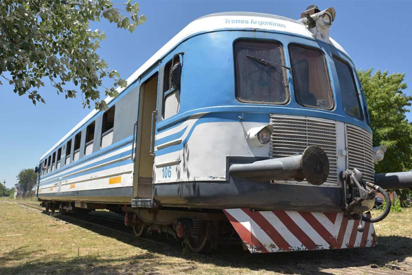 Desde este lunes, el Tren Universitario de La Plata amplía su recorrido: ¿hasta dónde llegará?